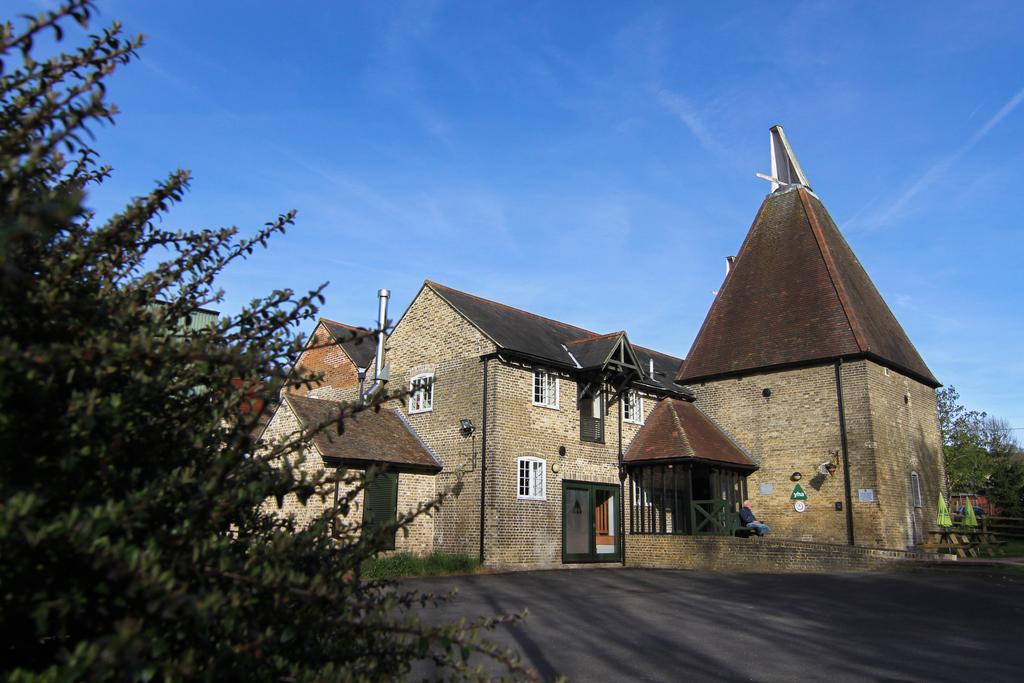 Хостел Yha Medway Джиллингем Экстерьер фото